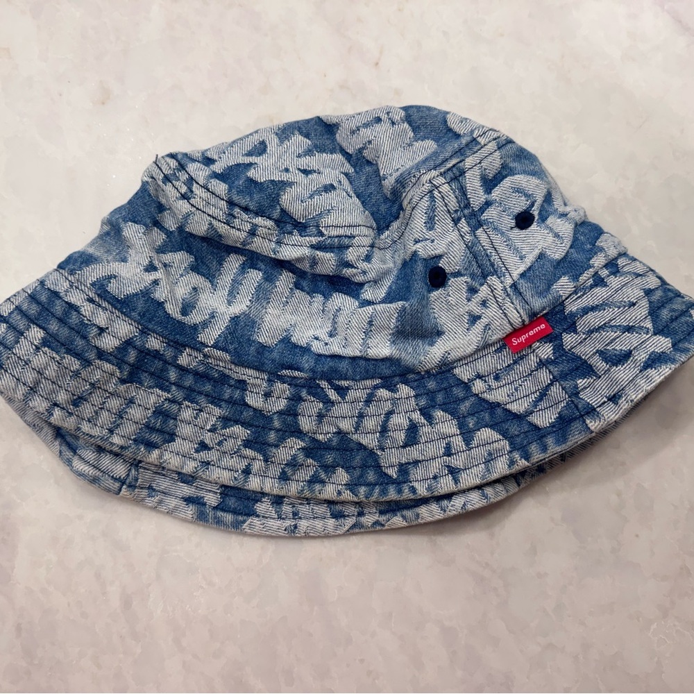 Supreme Jacquard denim bucket hat